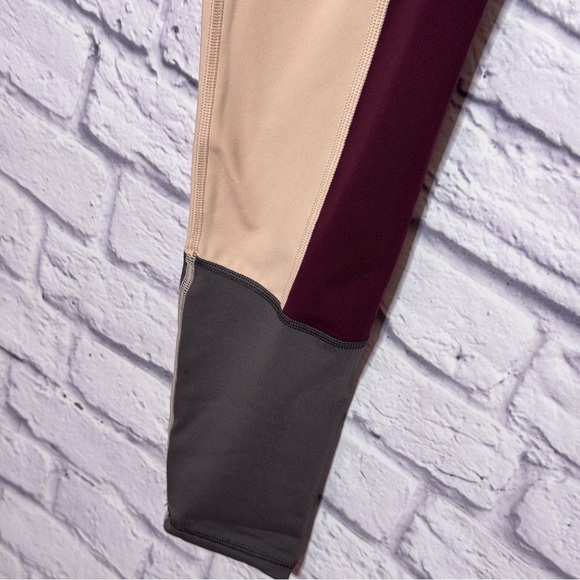 Gymshark | Colorblock Leggings | Women’s Size M | EUC - Picture 6 of 6